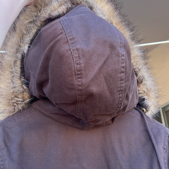 Abercrombie Faux Fur Winter Jacket - Picture 4 of 12